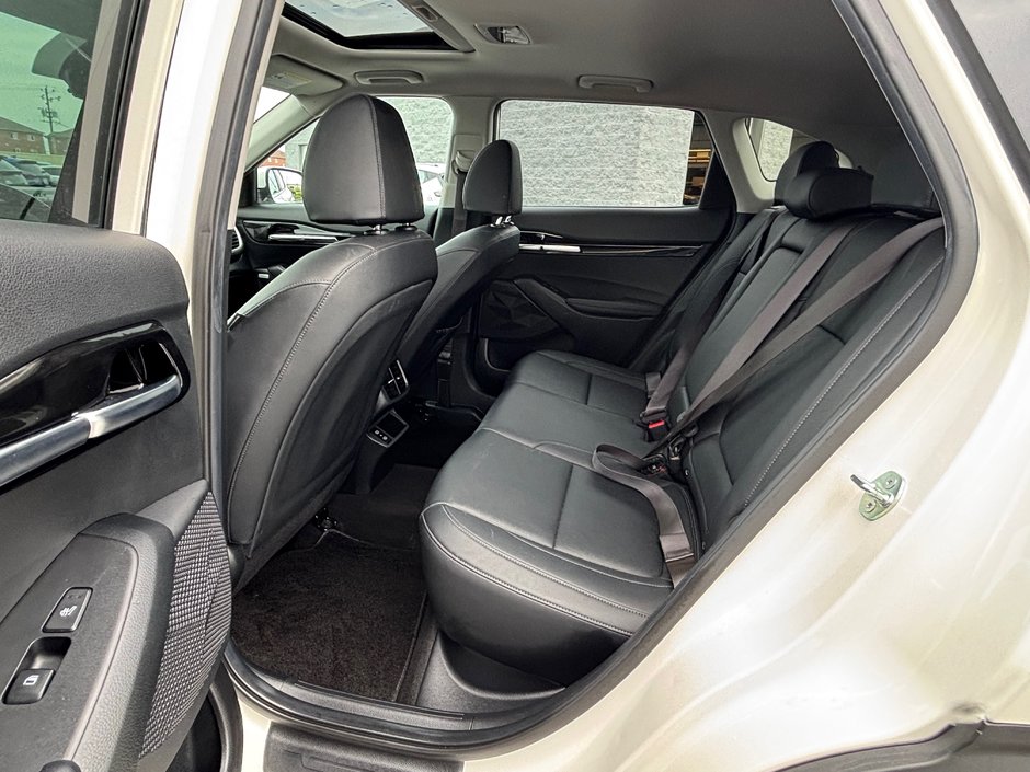 Kia Seltos SX 2024 AWD | CUIR - TOIT- NAVIGATION |