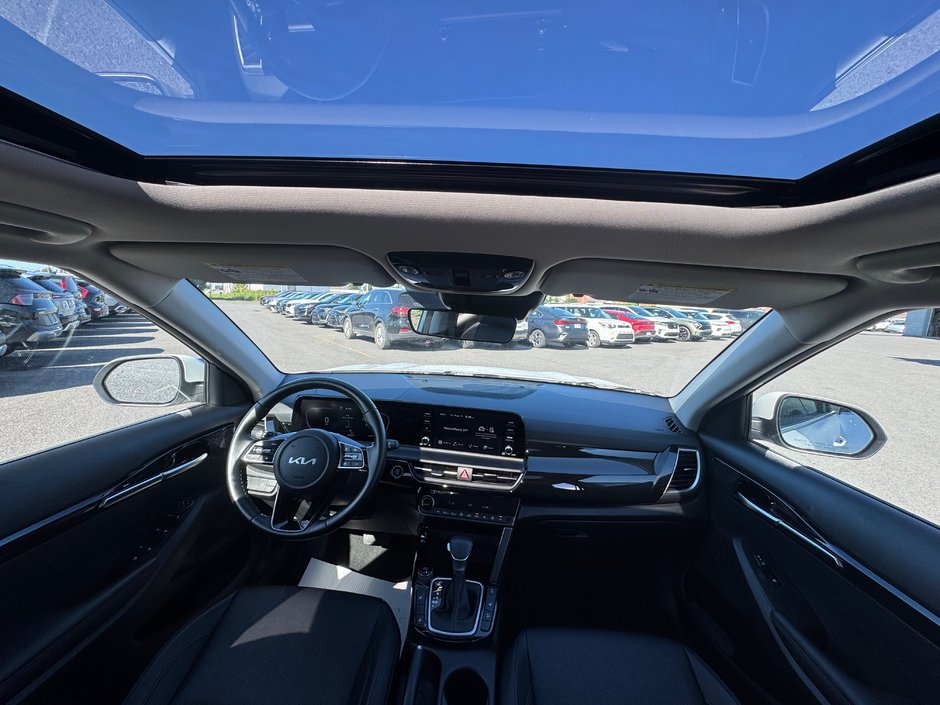 2025 Kia Seltos EX AWD + CarPlay + Backup Camera