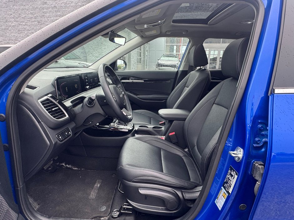 2026 Kia Seltos EX AWD + Sunroof + Leather + Backup camera