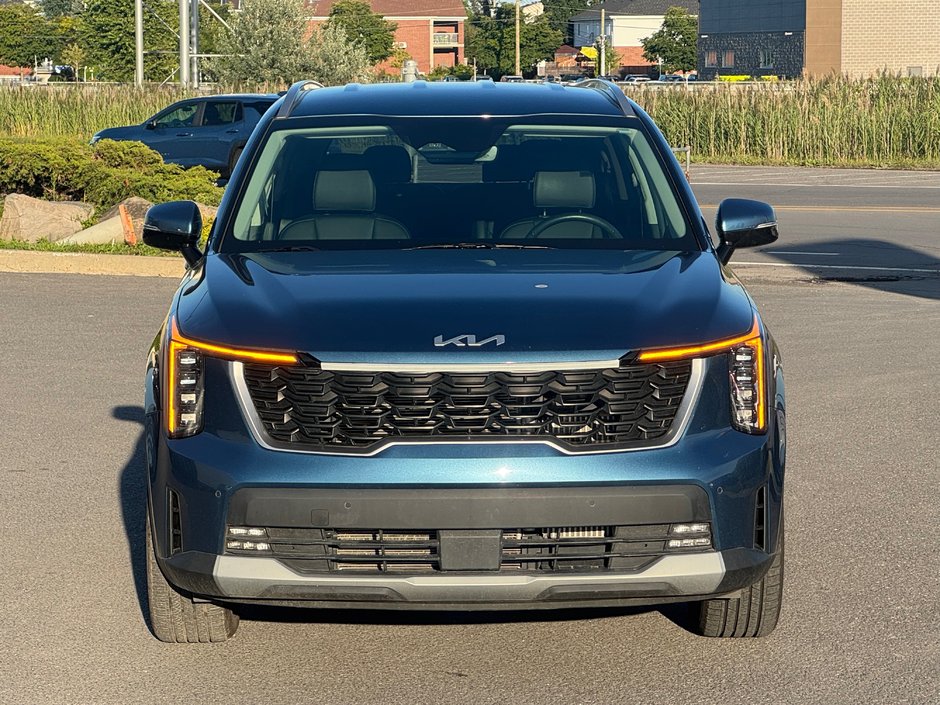 2025 Kia Sorento Hybrid EX AWD + CARPLAY + BACK UP CAMERA