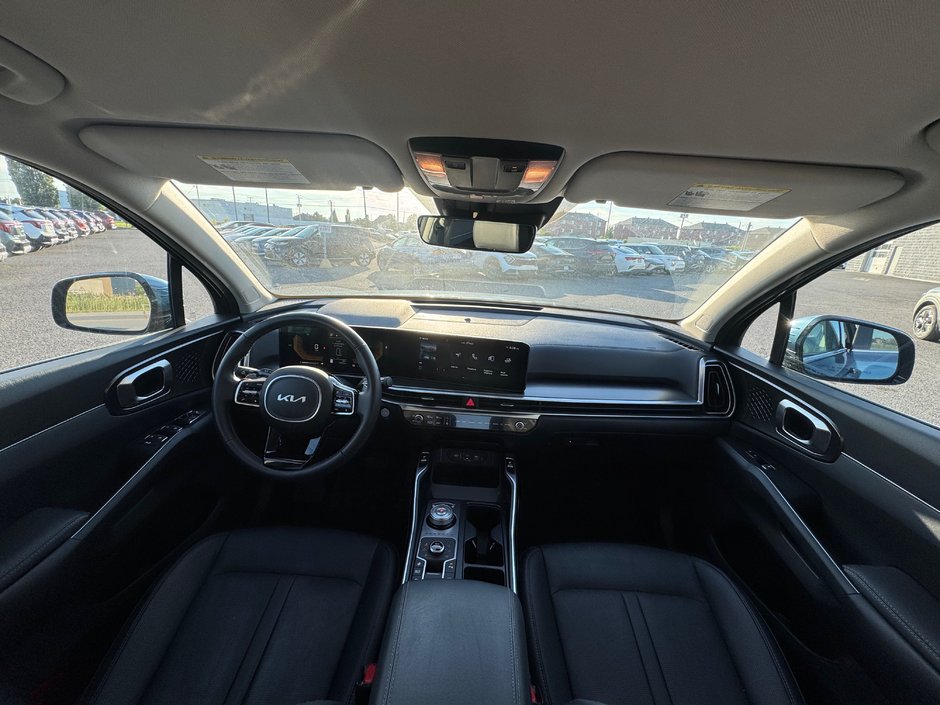 2025 Kia Sorento Hybrid EX AWD + CARPLAY + BACK UP CAMERA