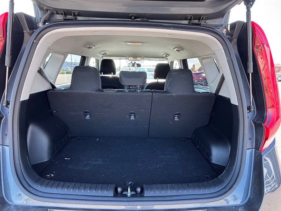 2022 Kia Soul LX-8