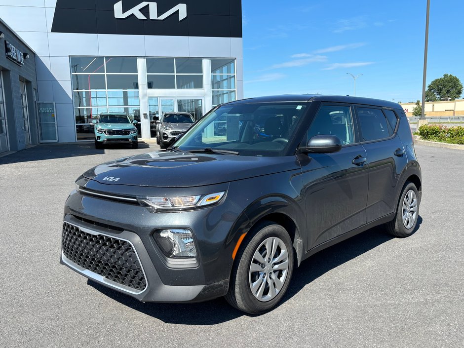 2022 Kia Soul LX-0