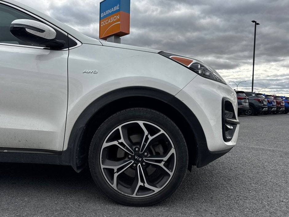 Kia Sportage SX 2022 AWD + Toit ouvrant + Cuir + Camera de recul