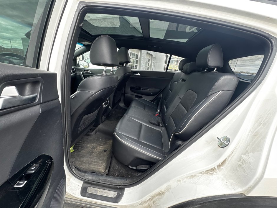 Kia Sportage SX 2022 AWD + Toit ouvrant + Cuir + Camera de recul
