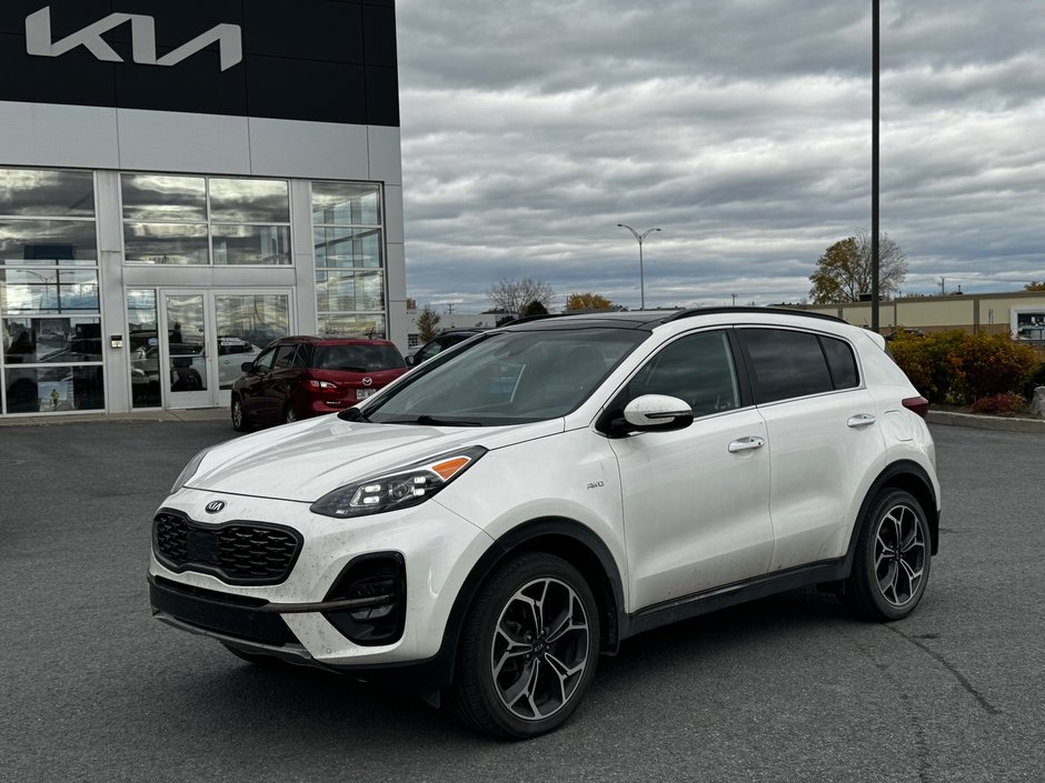 Kia Sportage SX 2022 AWD + Toit ouvrant + Cuir + Camera de recul
