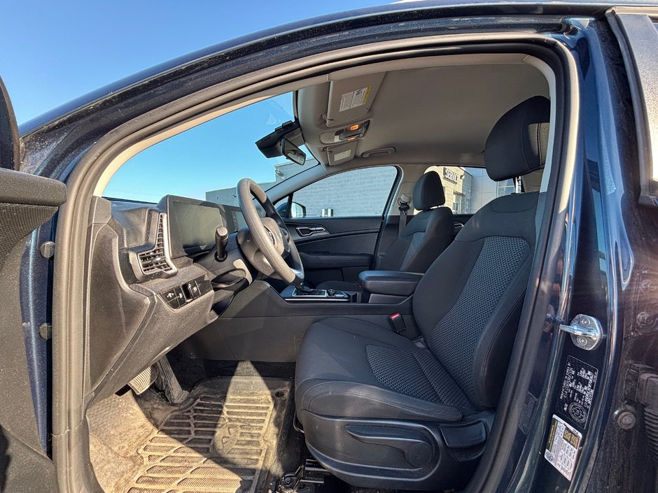 2023 Kia Sportage LX-6