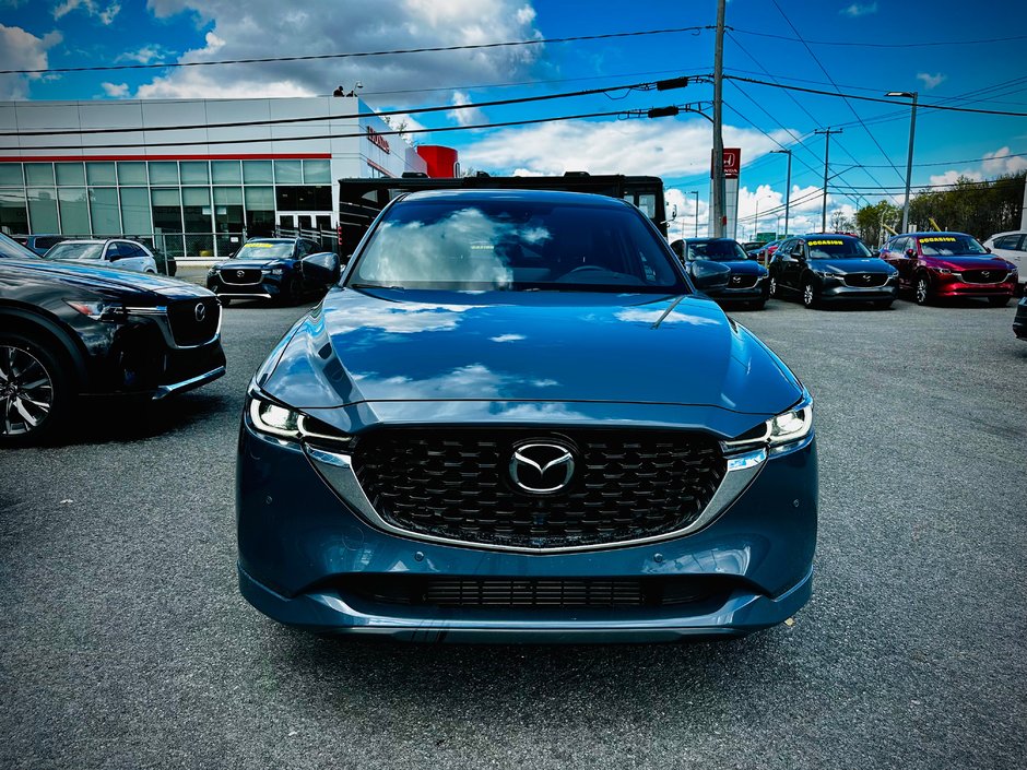 Mazda CX-5 Signature 2023-2