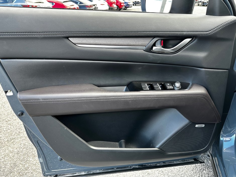 Mazda CX-5 Signature 2023-7