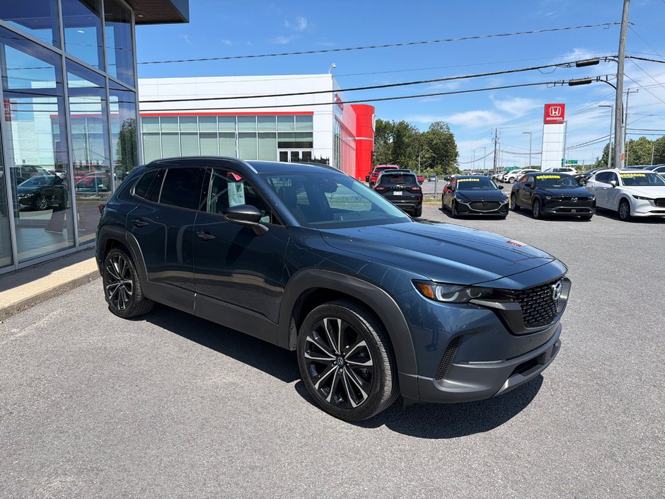 2024 Mazda CX-50 GT-2