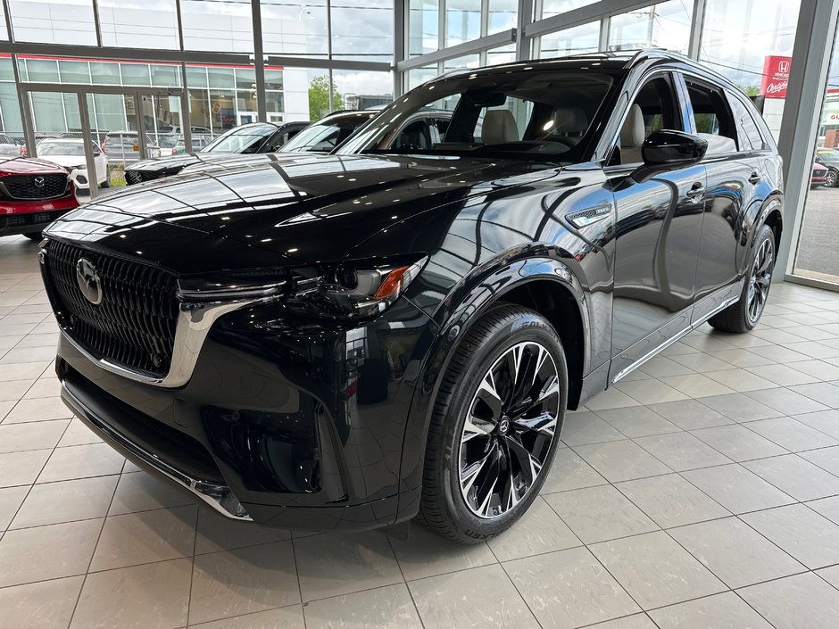 Mazda CX-90 PHEV Signature 2026-0