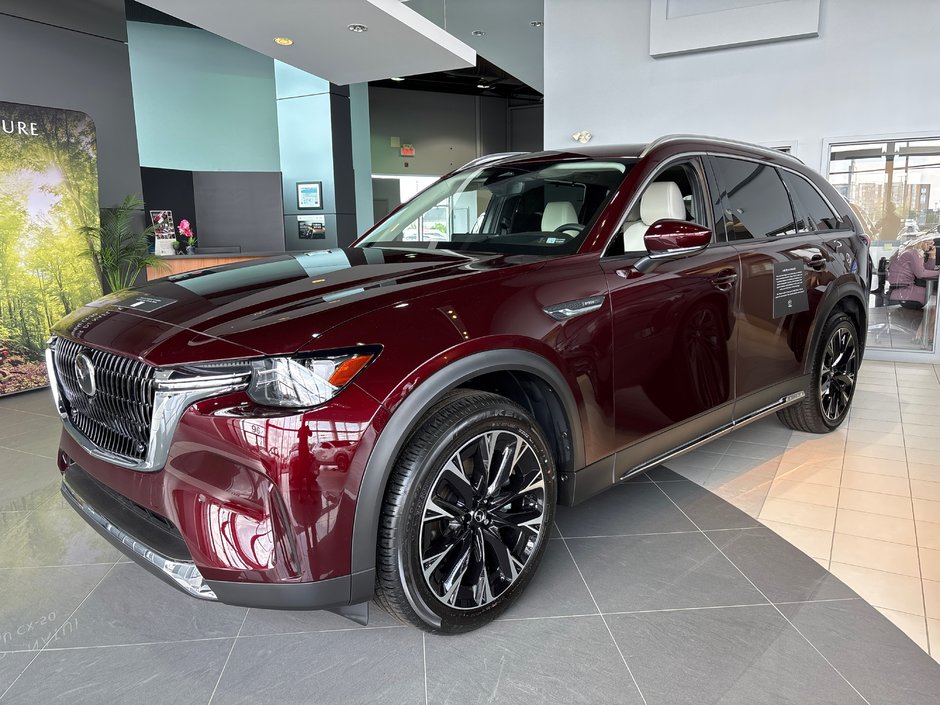 2025 Mazda CX-90 Plug-In Hybrid GT-0