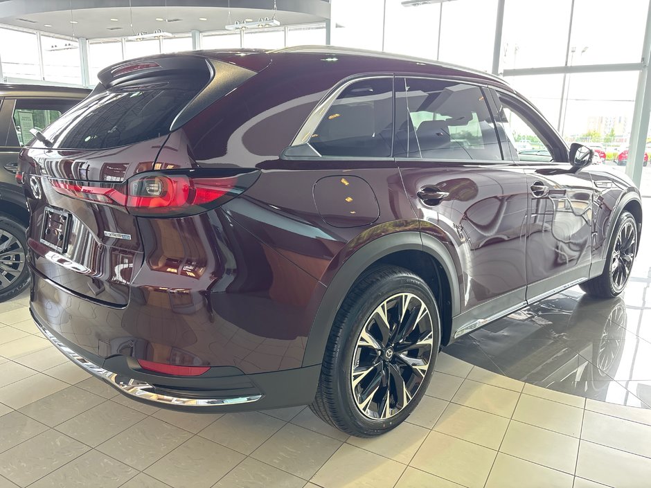 2025 Mazda CX-90 Plug-In Hybrid GT-7