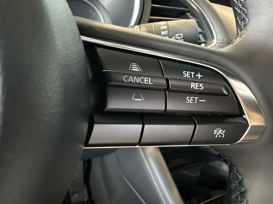 2025 Mazda 3 Sport GS-14