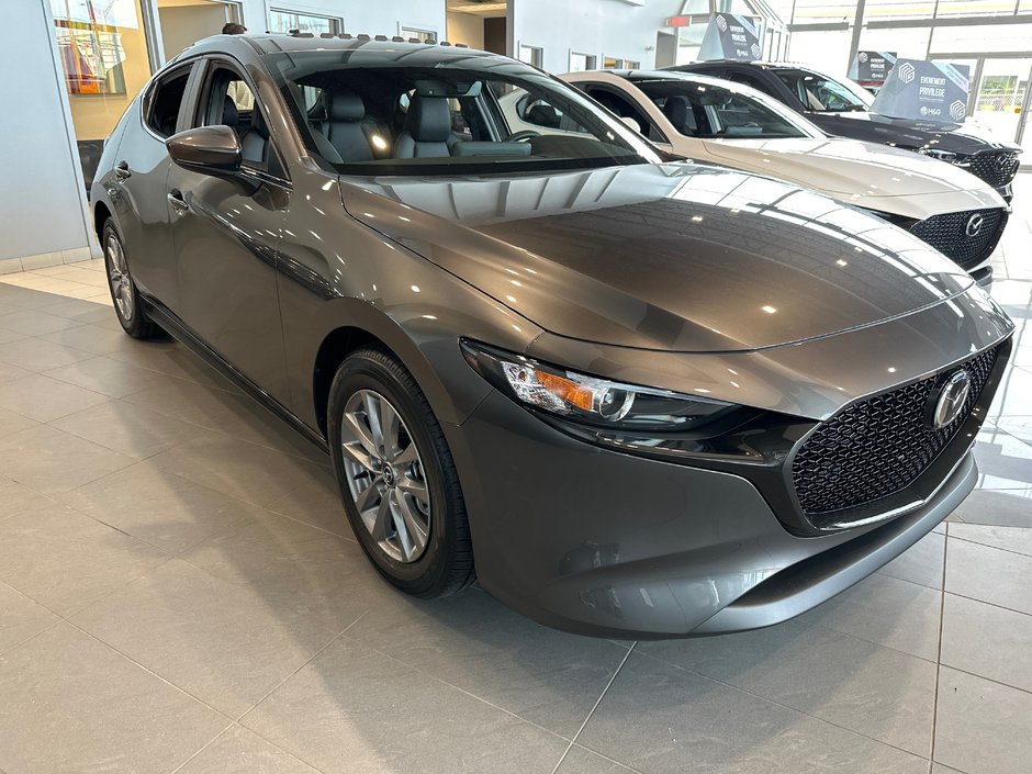 2025 Mazda 3 Sport GS-2