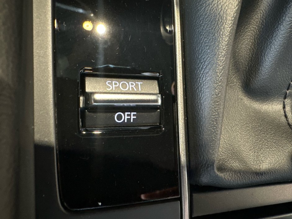 2025 Mazda 3 Sport GS-17