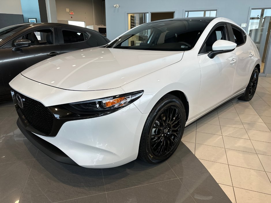 2025 Mazda 3 Sport GS-0