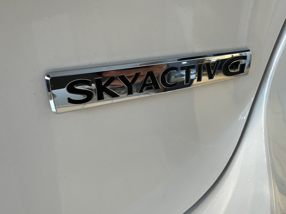 2025 Mazda 3 Sport GS-6