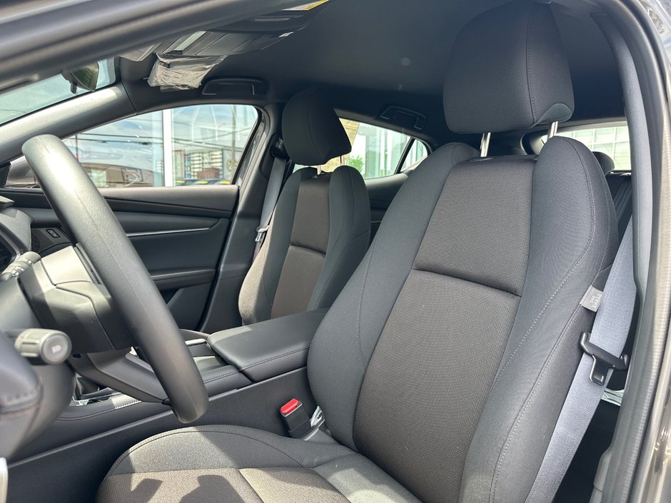 Mazda 3 Sport GX 2025-4