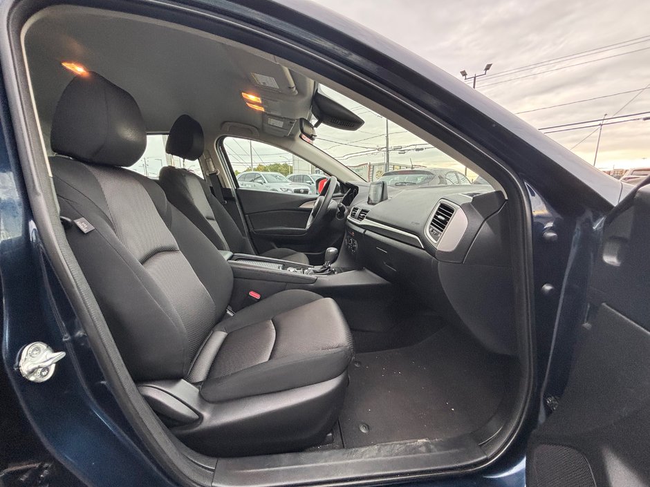 2018 Mazda 3 GX-7