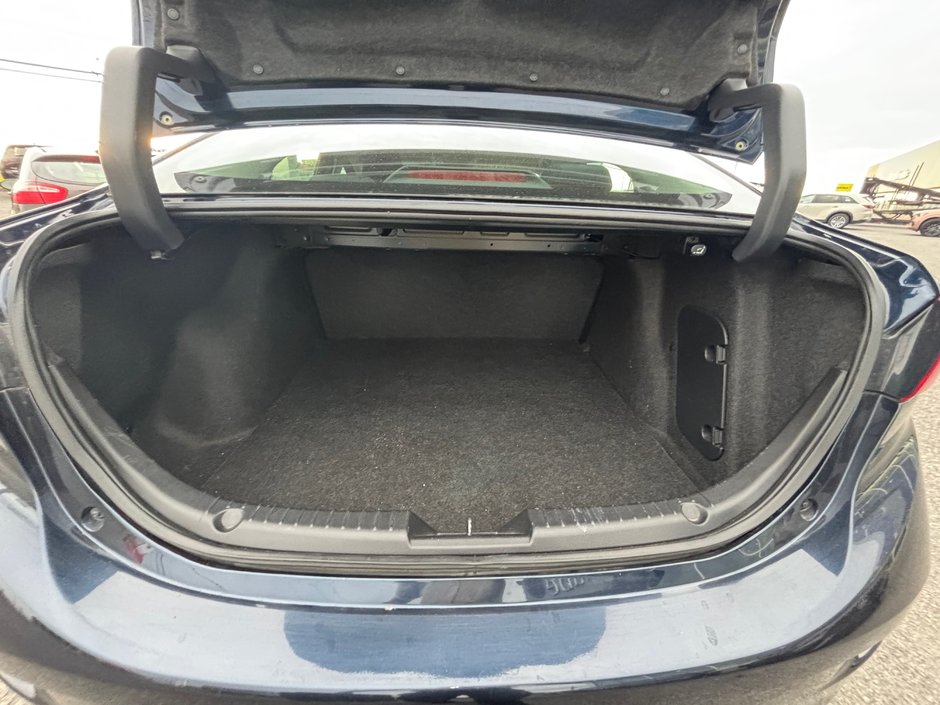 2018 Mazda 3 GX-9