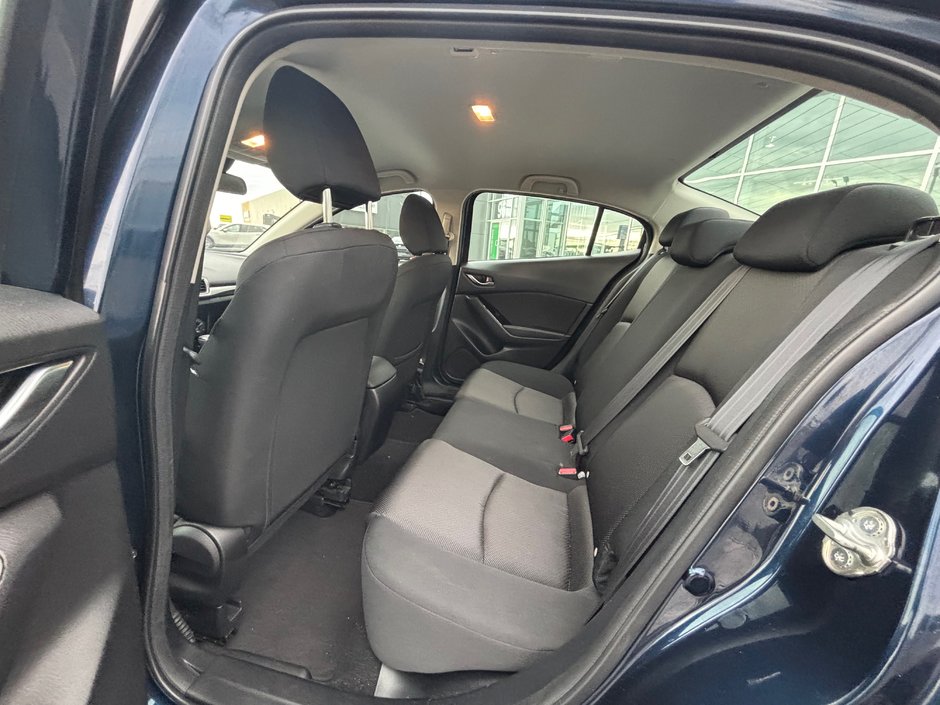 2018 Mazda 3 GX-8
