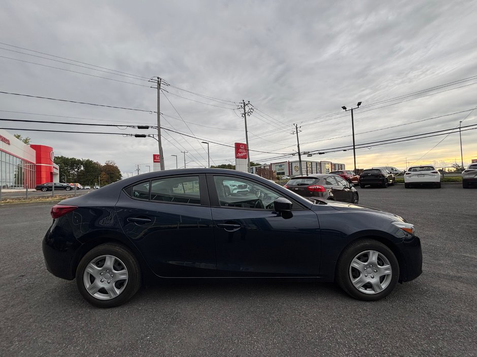 2018 Mazda 3 GX-2