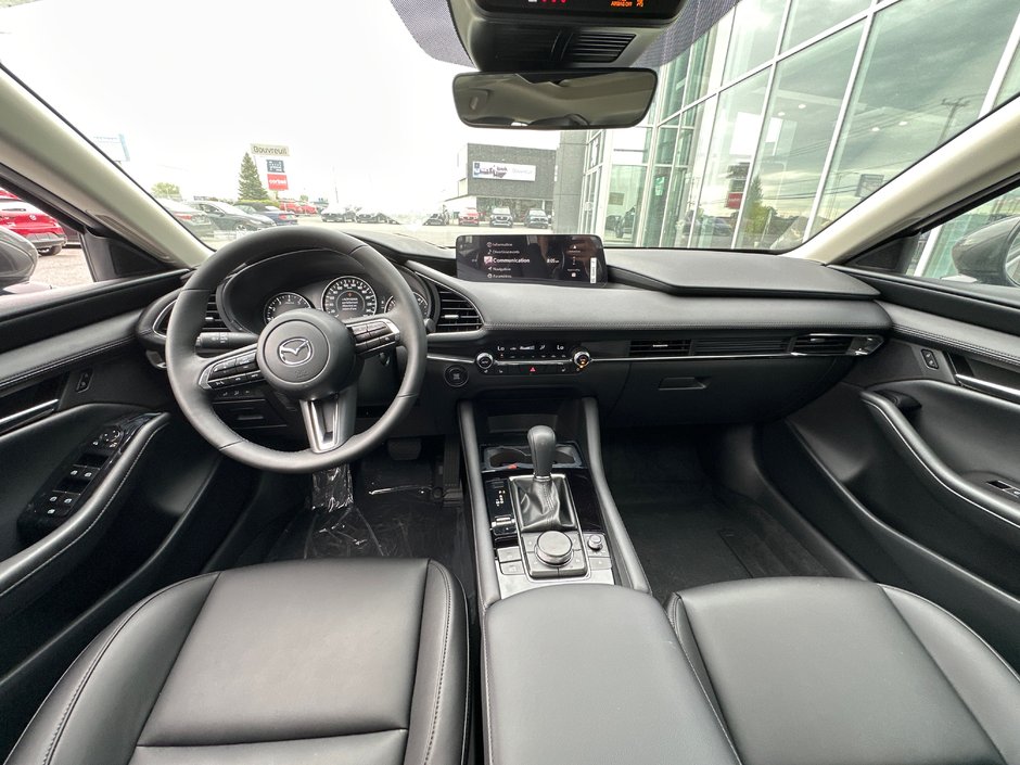 2025 Mazda 3 GS-10