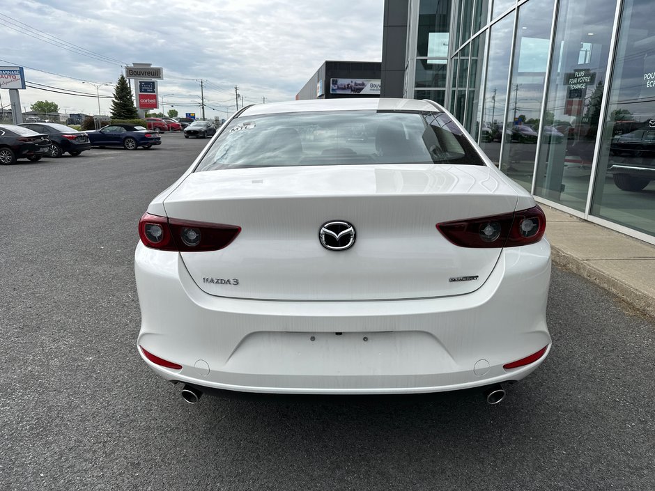 Mazda 3 GS 2025-4