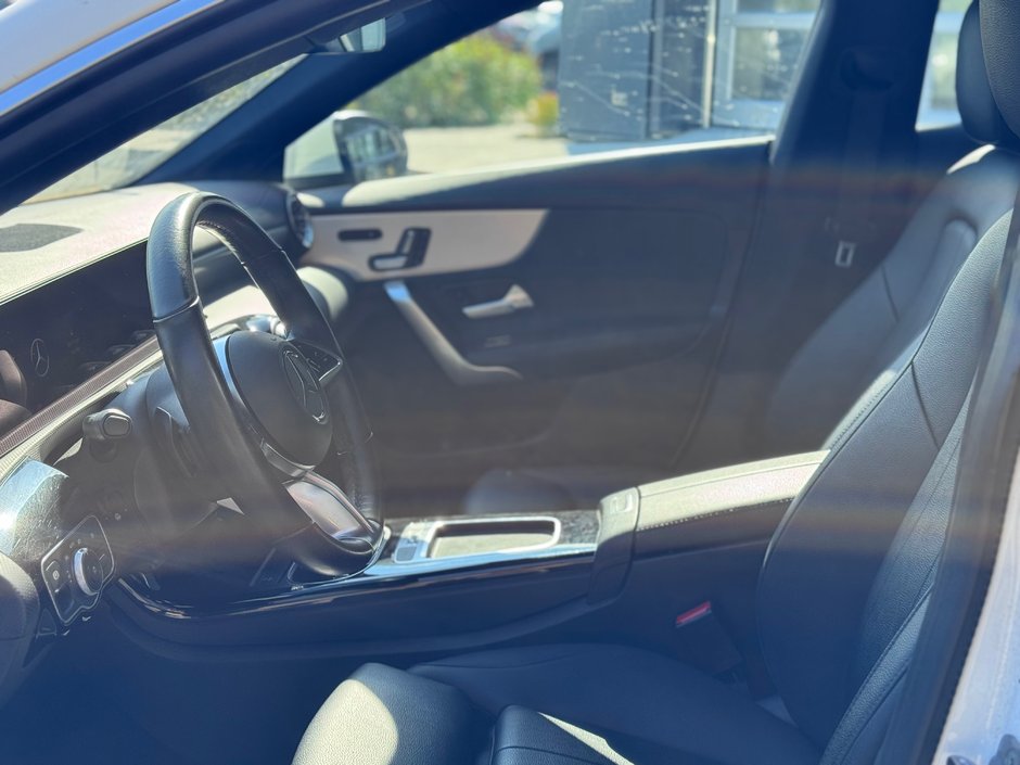 2025 Mercedes-Benz CLA 250-10