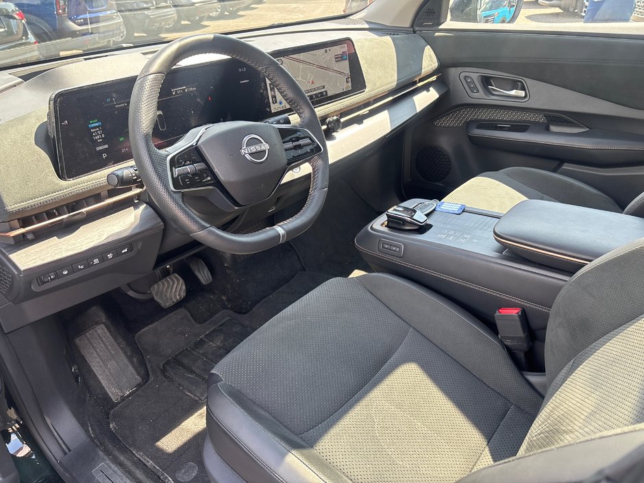 2023 Nissan Ariya Platinum+ e4orce-2