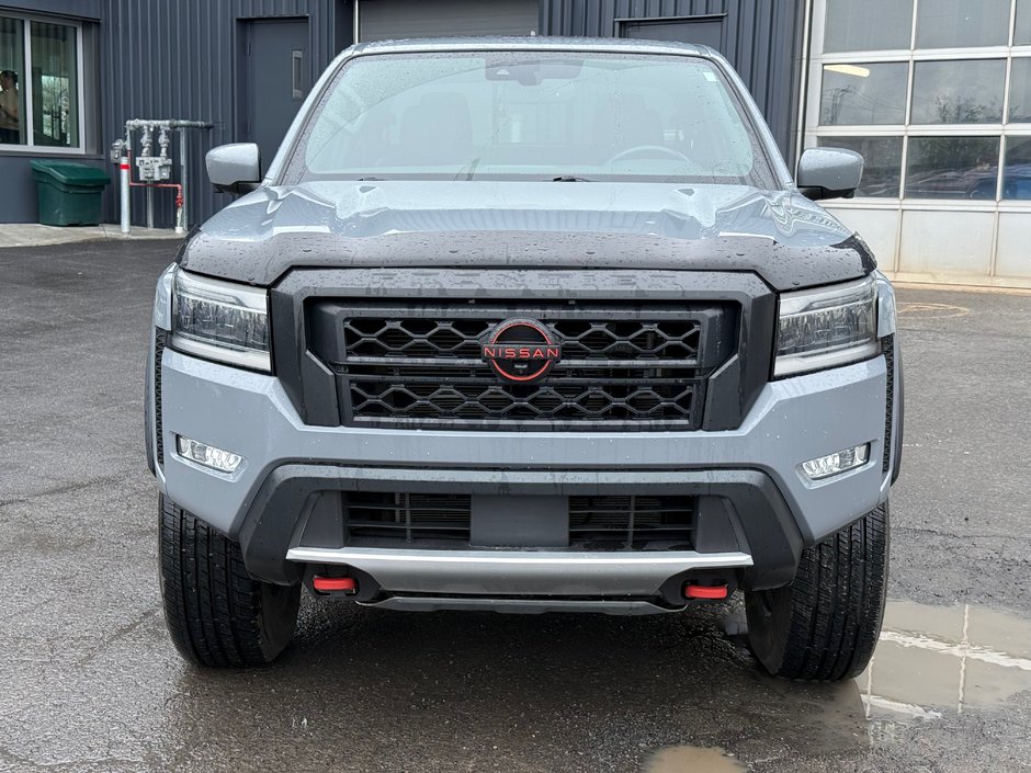 2022 Nissan Frontier PRO-4X-2