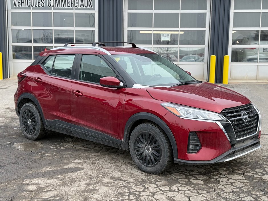 2025 Nissan Kicks Play SV-3