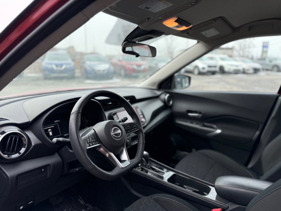 2025 Nissan Kicks Play SV-9