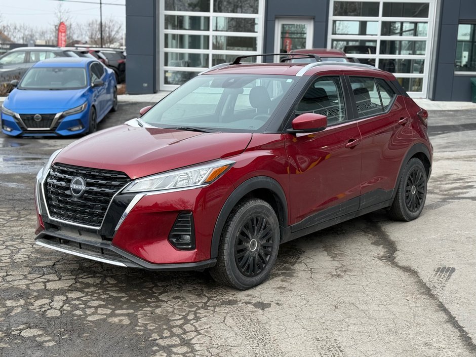 2025 Nissan Kicks Play SV-0