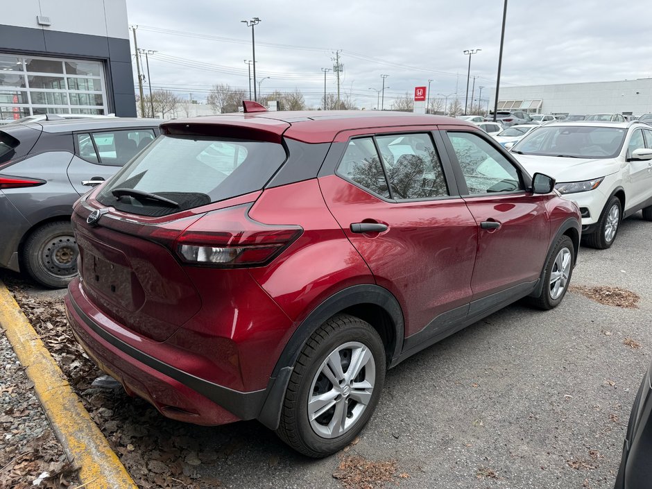 2025 Nissan Kicks Play S-5