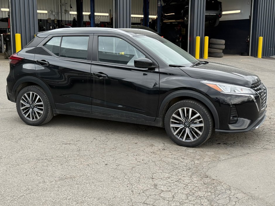 2025 Nissan Kicks Play SV-3