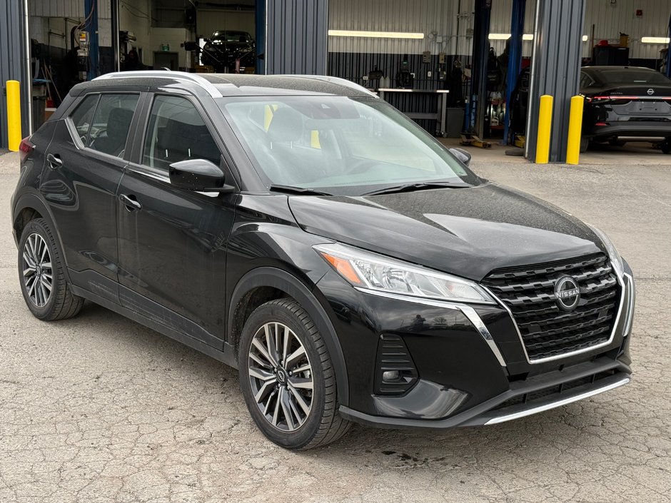2025 Nissan Kicks Play SV-2