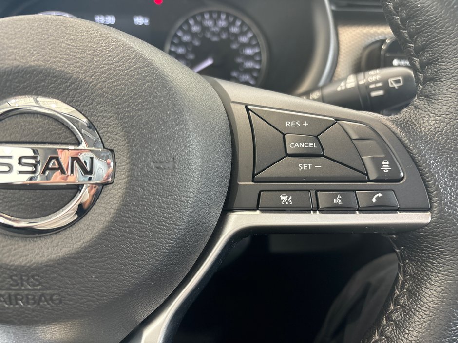 Nissan KICKS SV 2021-23