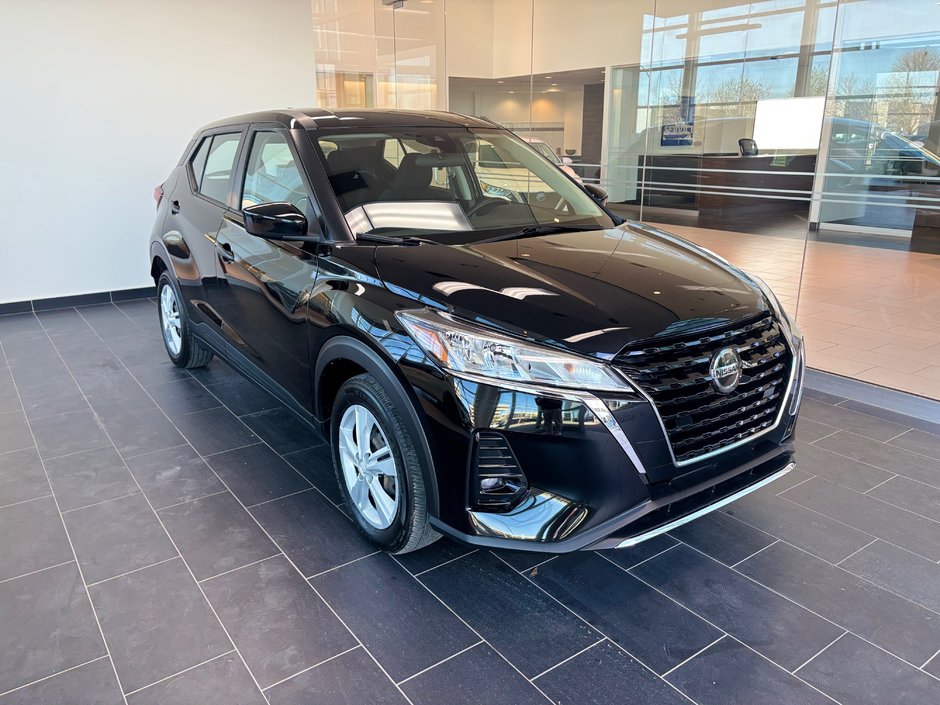2021 Nissan Kicks S-1