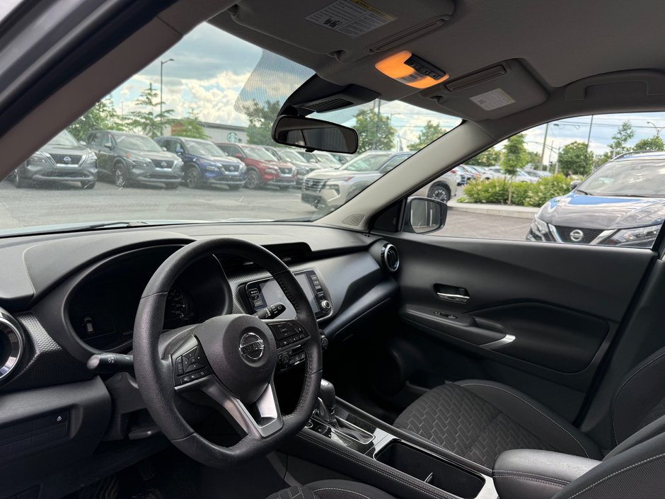 Nissan Kicks SV 2021-8