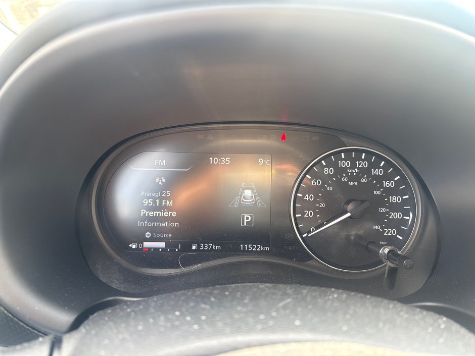 2023 Nissan Kicks SV-3