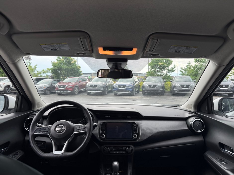 2024 Nissan Kicks SV-8