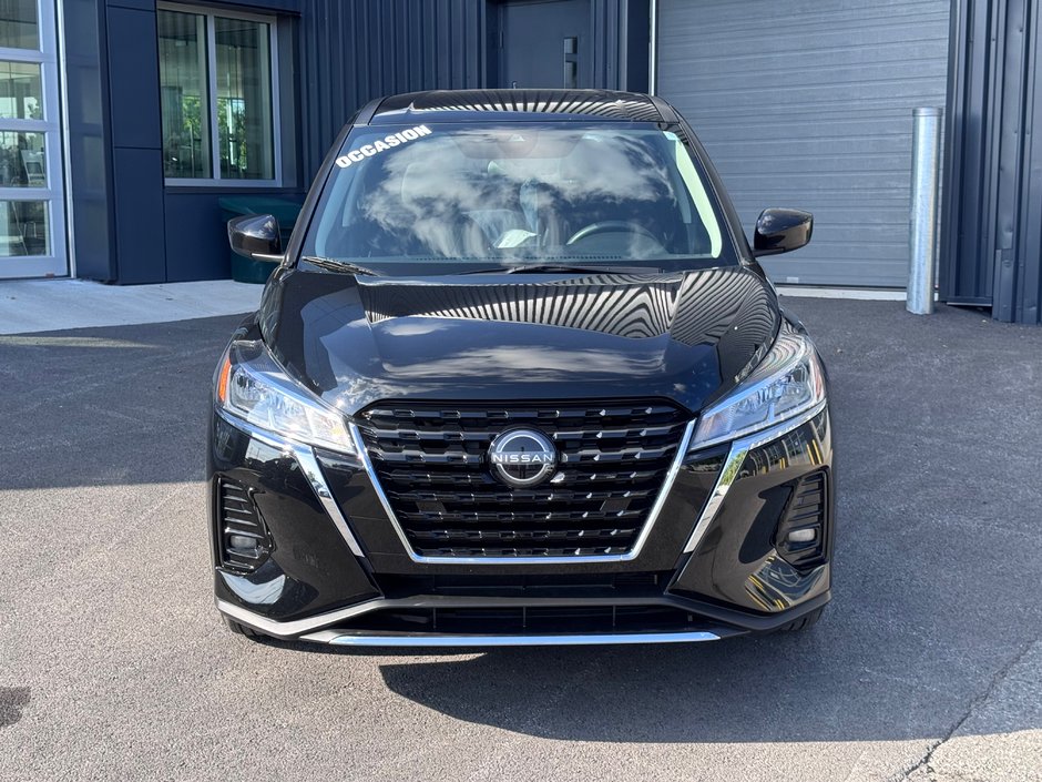 2024 Nissan Kicks S-1