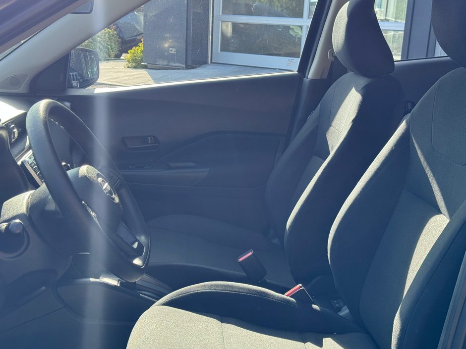 2024 Nissan Kicks S-10