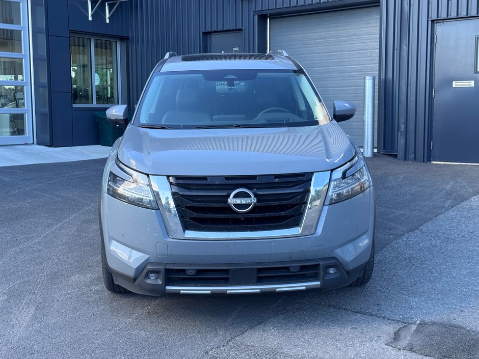 2022 Nissan Pathfinder PLATINUM AWD-1