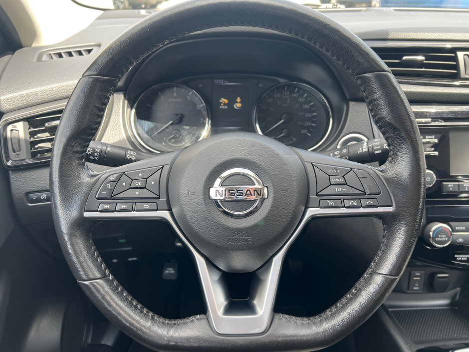 Nissan Qashqai SV TOIT-OUVRANT 2018-12