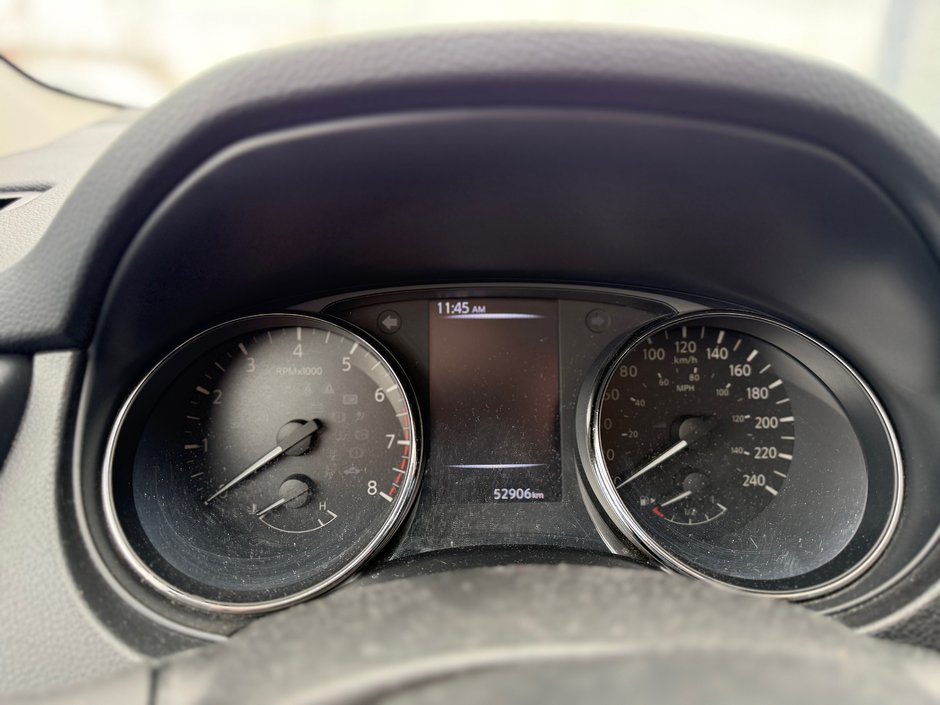 Nissan Qashqai S 2018-9