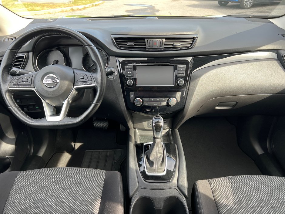 Nissan Qashqai SV AWD 2020-13