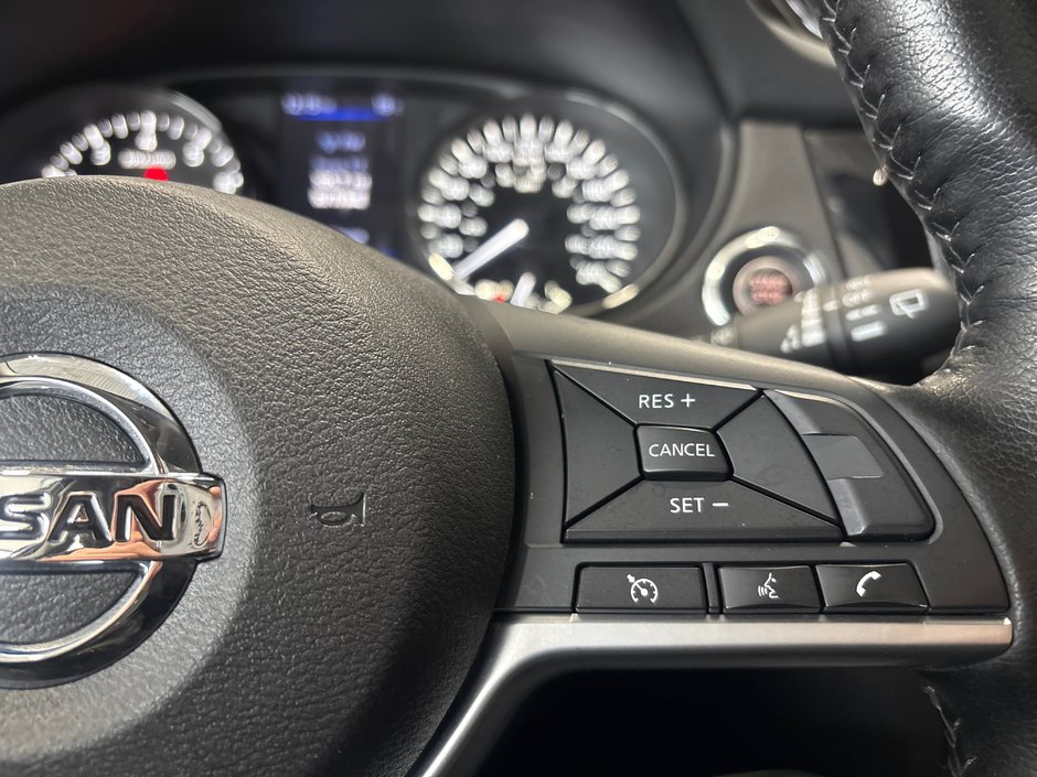 Nissan Qashqai SV FWD 2020-16